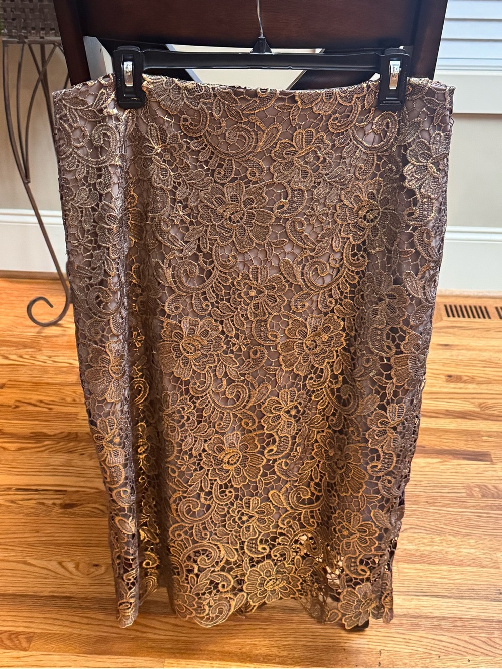 NWT White House Black Market Gold Lace Pencil Skirt Size 14